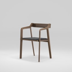 Fauteuil en noyer massif KUNDERA - Meuble design et décoration